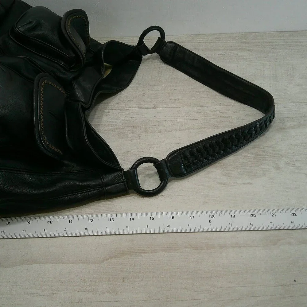 Banana Republic Vintage Y2K Ashbury Black Leather Hobo Handbag Purse Pocketbook